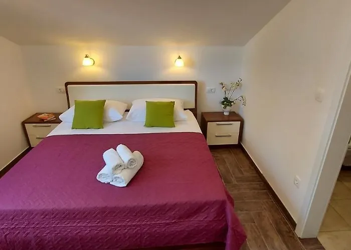 Lägenhet Kandarola Kampor