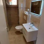 Kandarola Lägenhet *
