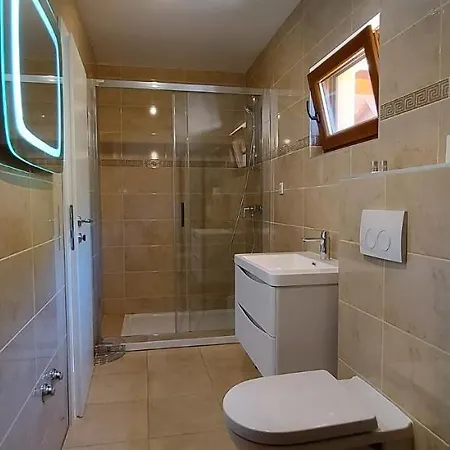 Kandarola Apartment Kampor